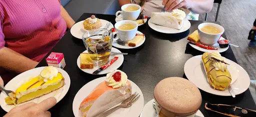 Brood en Banketbakkerij Puur Ambacht Borger