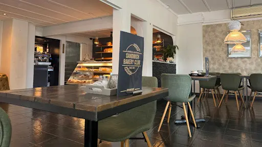 Sandwich Bakery Club