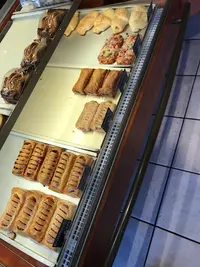 Brood en Banketbakkerij Puur Ambacht Schoonoord