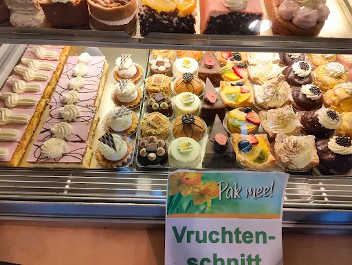 Ron's Bakery Maasdam