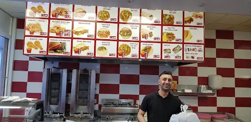 Turkse bakker Murat Bakkerij Aksa