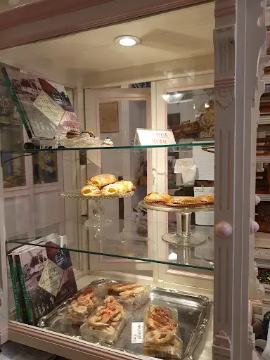 De Leeuw's Warme Bakkerij
